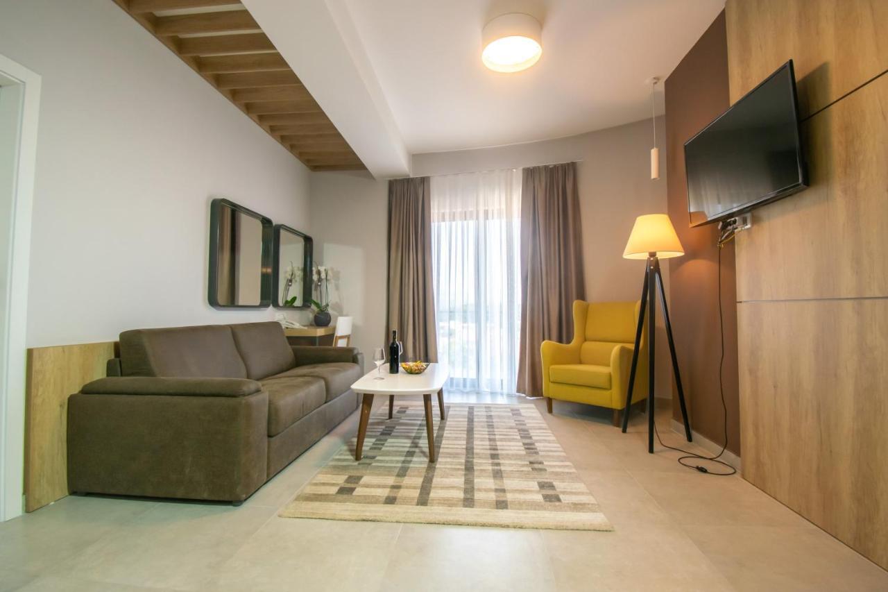 Hotel Hills อุลซิน ภายนอก รูปภาพ