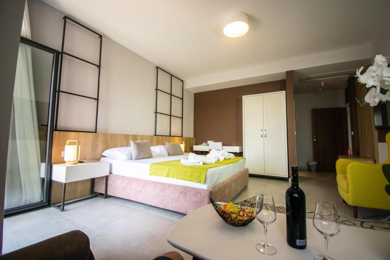 Hotel Hills อุลซิน ภายนอก รูปภาพ